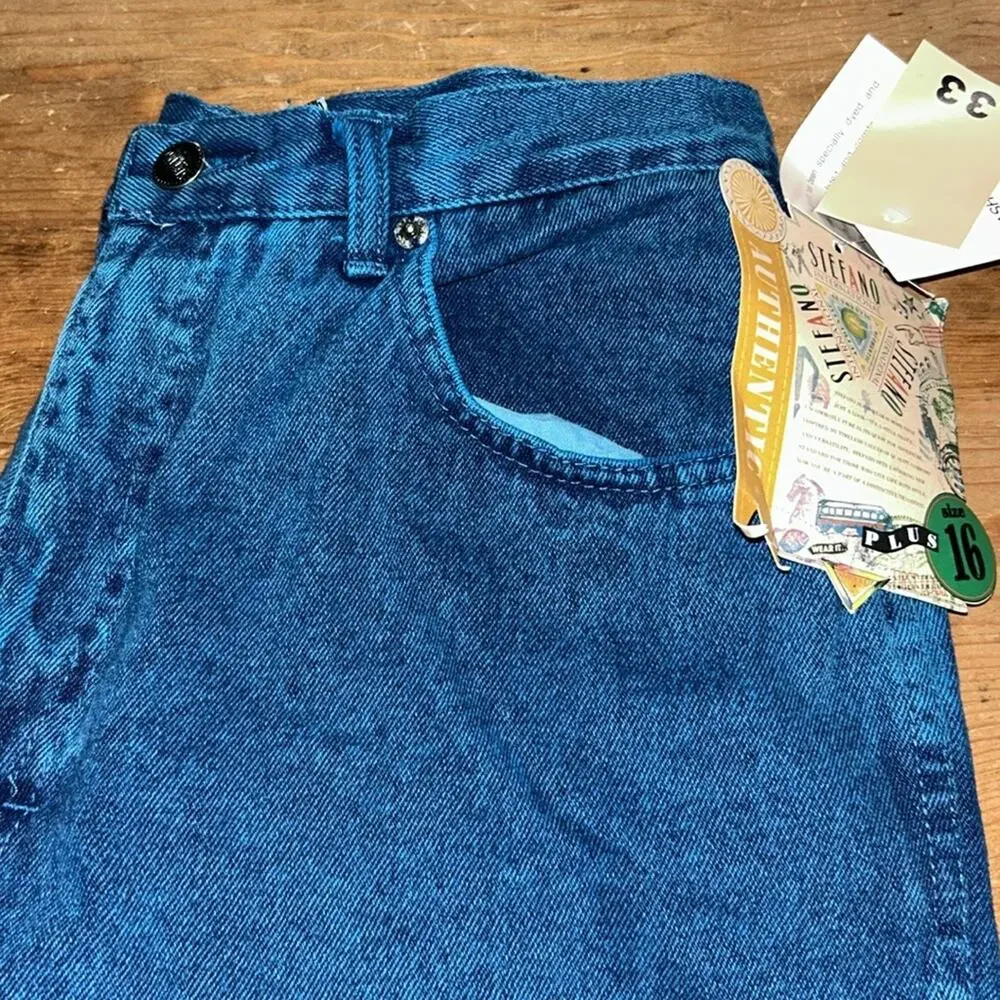 Woman’s Stefano Blue Tapered Ankle Jeans Size 16